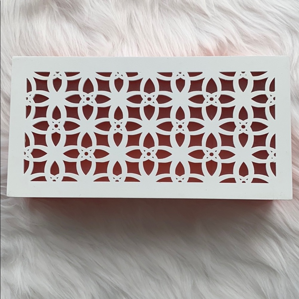 Keepsake box